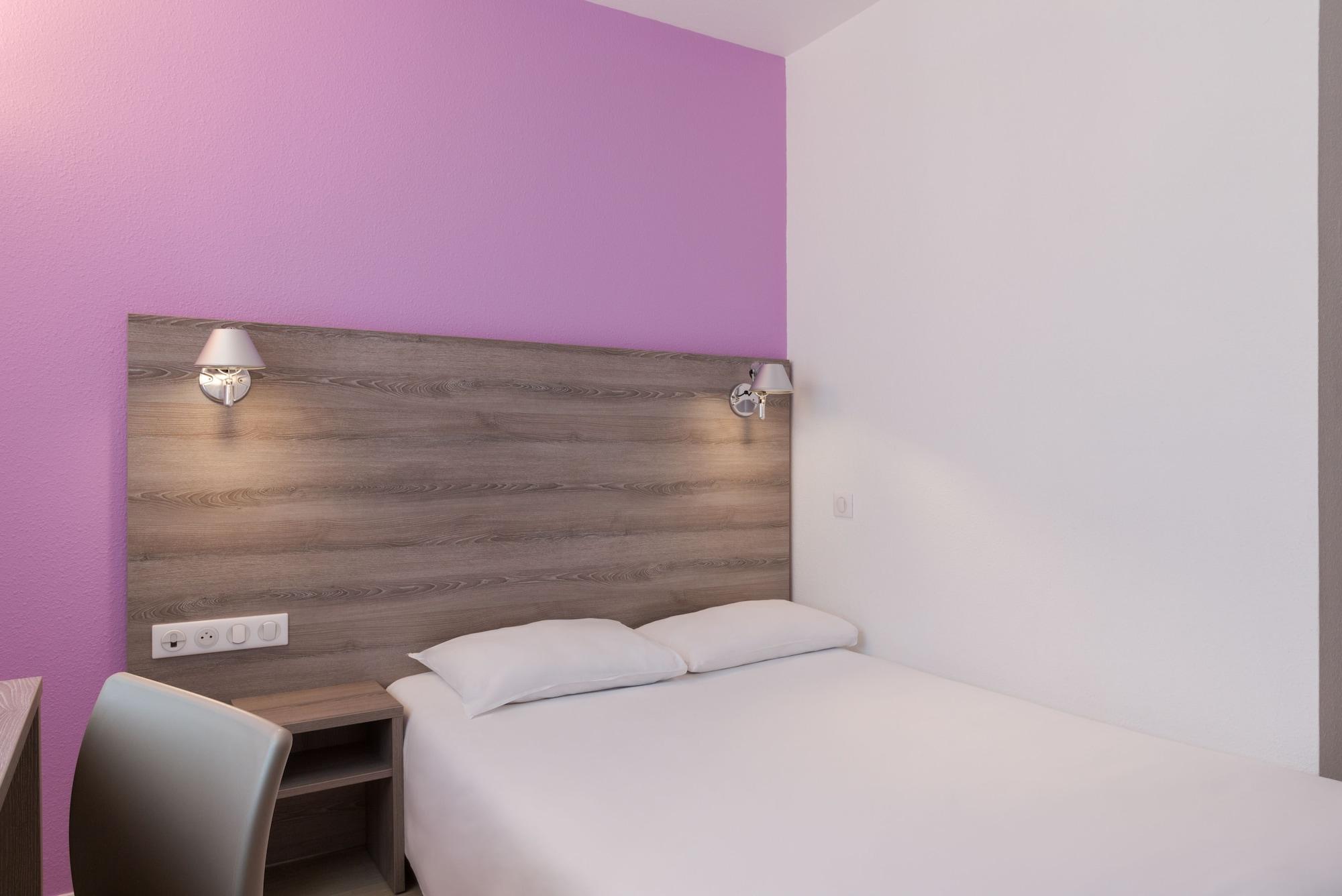Brit Hotel Confort Nevers Centre Gare ภายนอก รูปภาพ