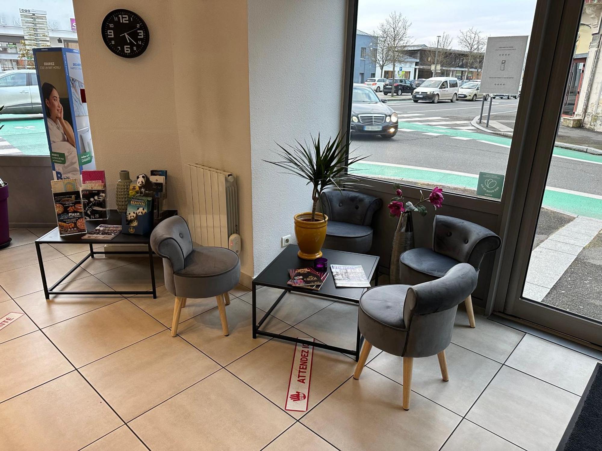 Brit Hotel Confort Nevers Centre Gare ภายนอก รูปภาพ