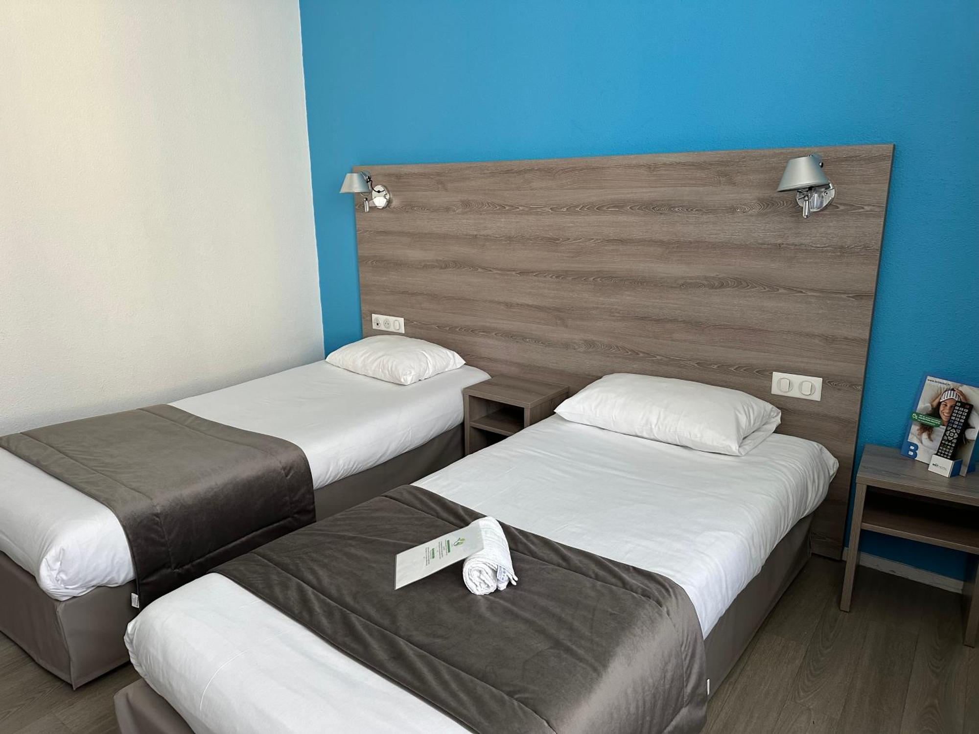 Brit Hotel Confort Nevers Centre Gare ภายนอก รูปภาพ