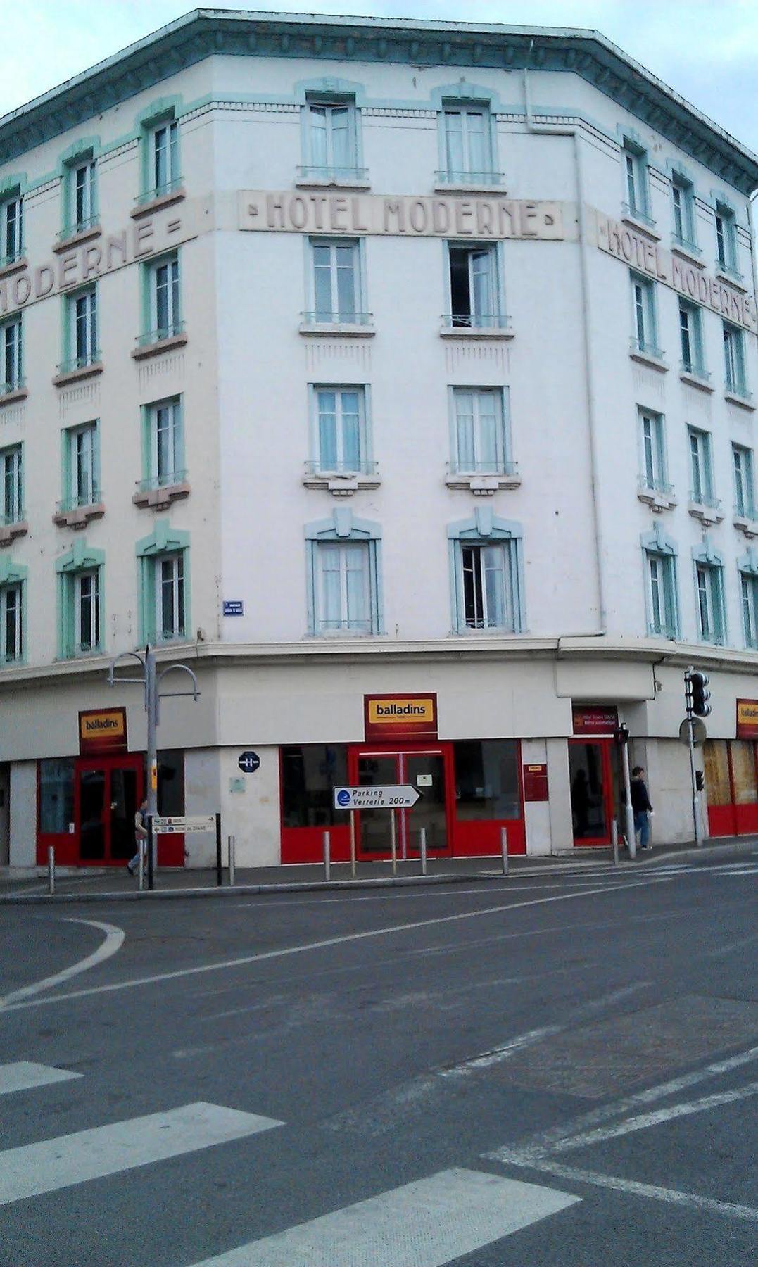 Brit Hotel Confort Nevers Centre Gare ภายนอก รูปภาพ